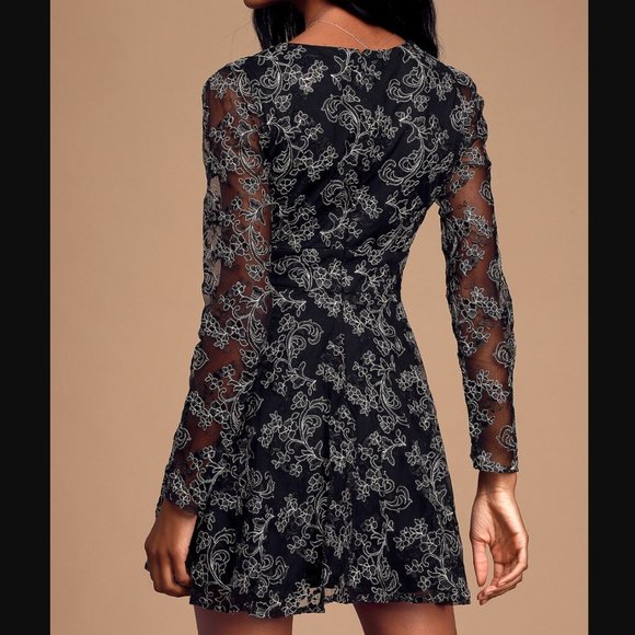 NWT Lulus Enraptured Embroidered Long Sleeve Dress - Picture 9 of 9